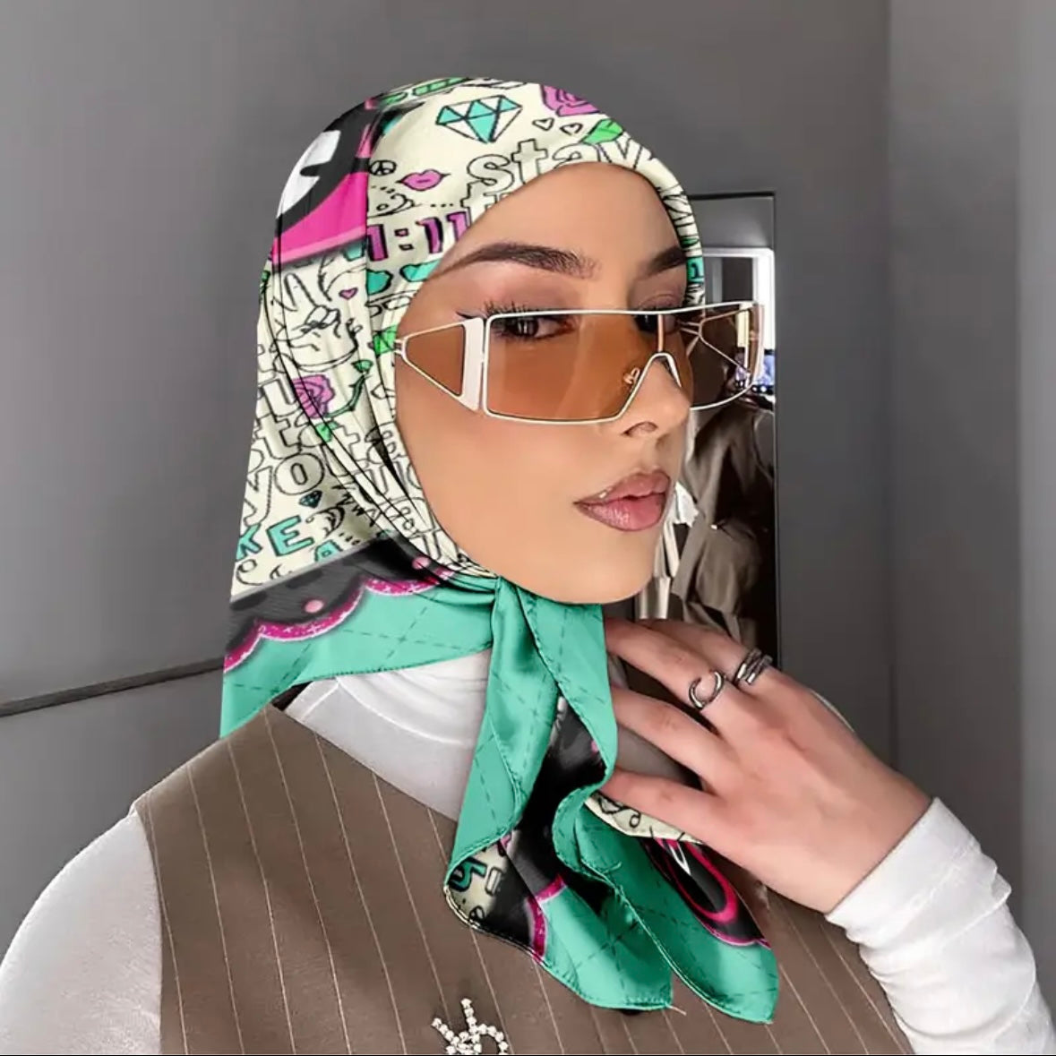 SANRIO HEAD SCARF