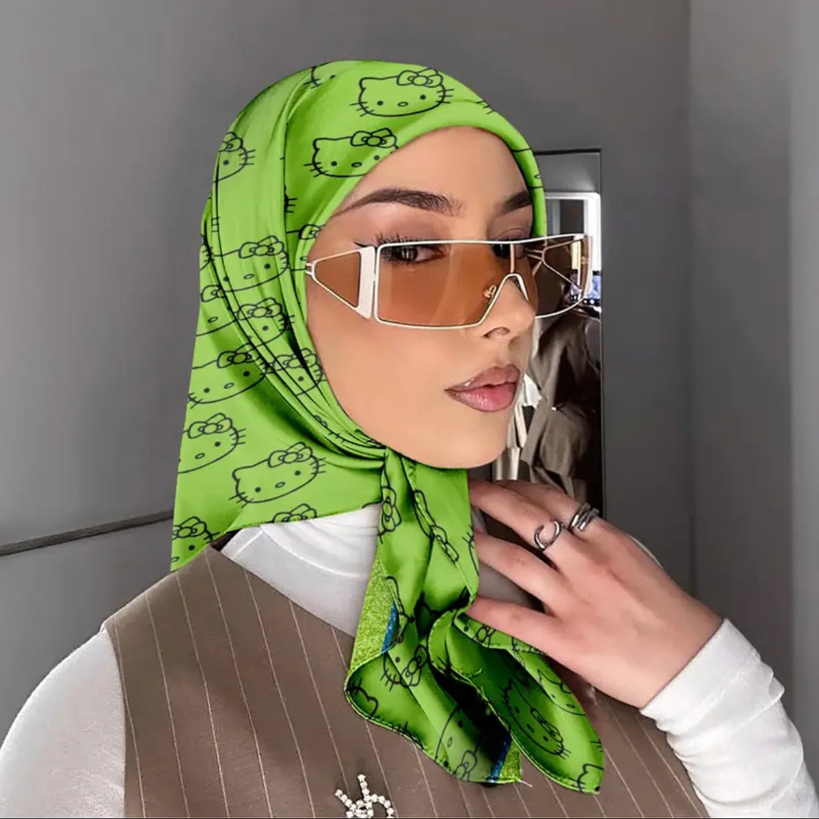 SANRIO HEAD SCARF