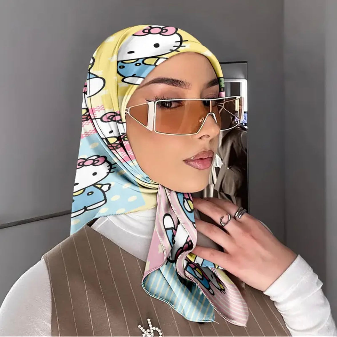 SANRIO HEAD SCARF