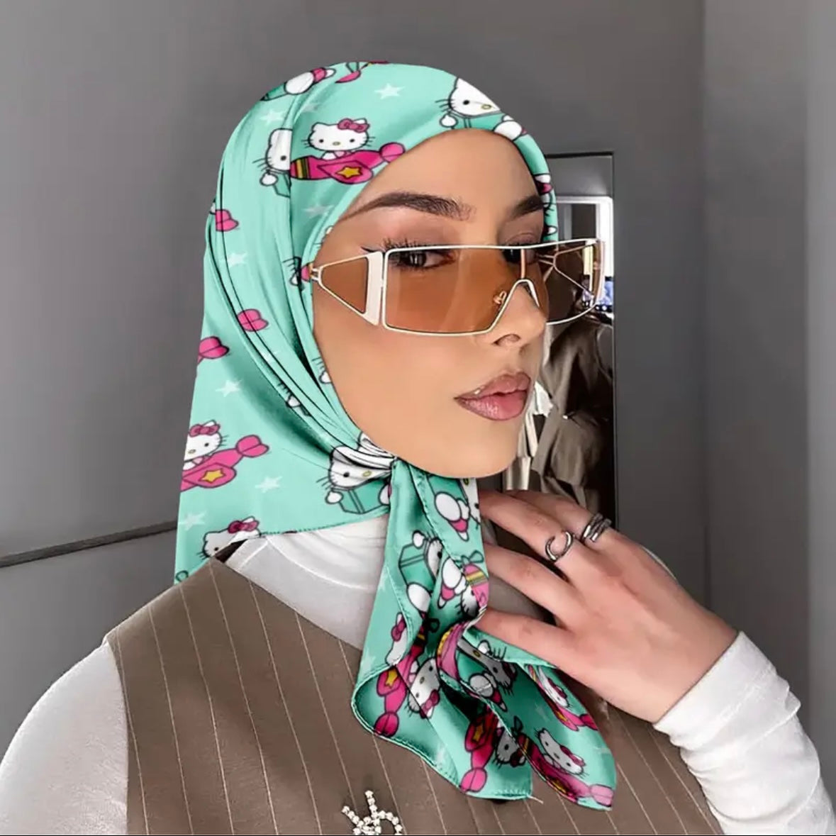 SANRIO HEAD SCARF