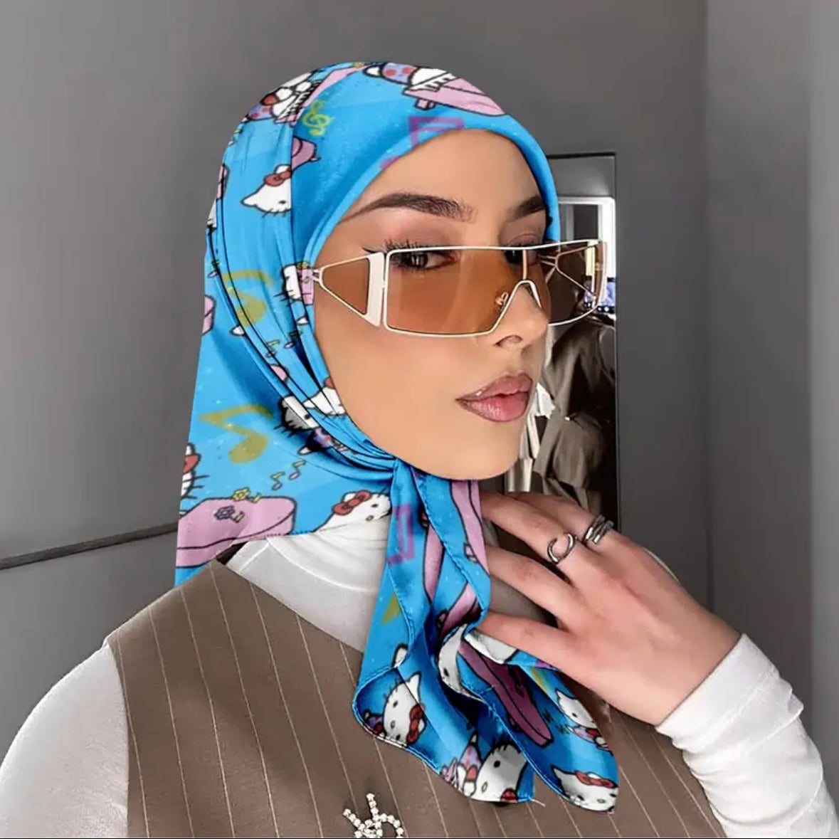 SANRIO HEAD SCARF