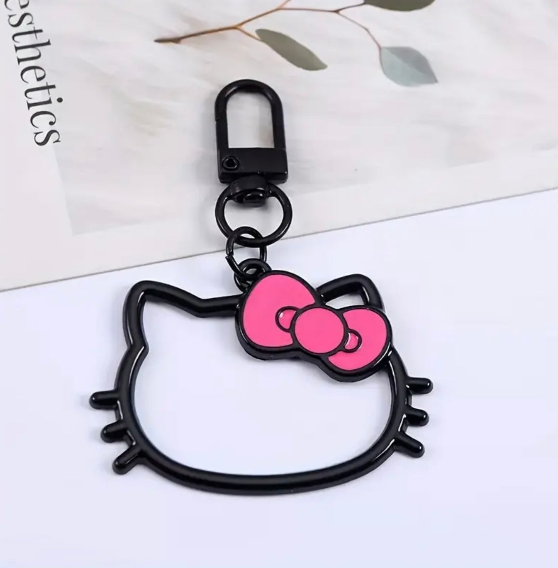 KITTY KEYCHAIN