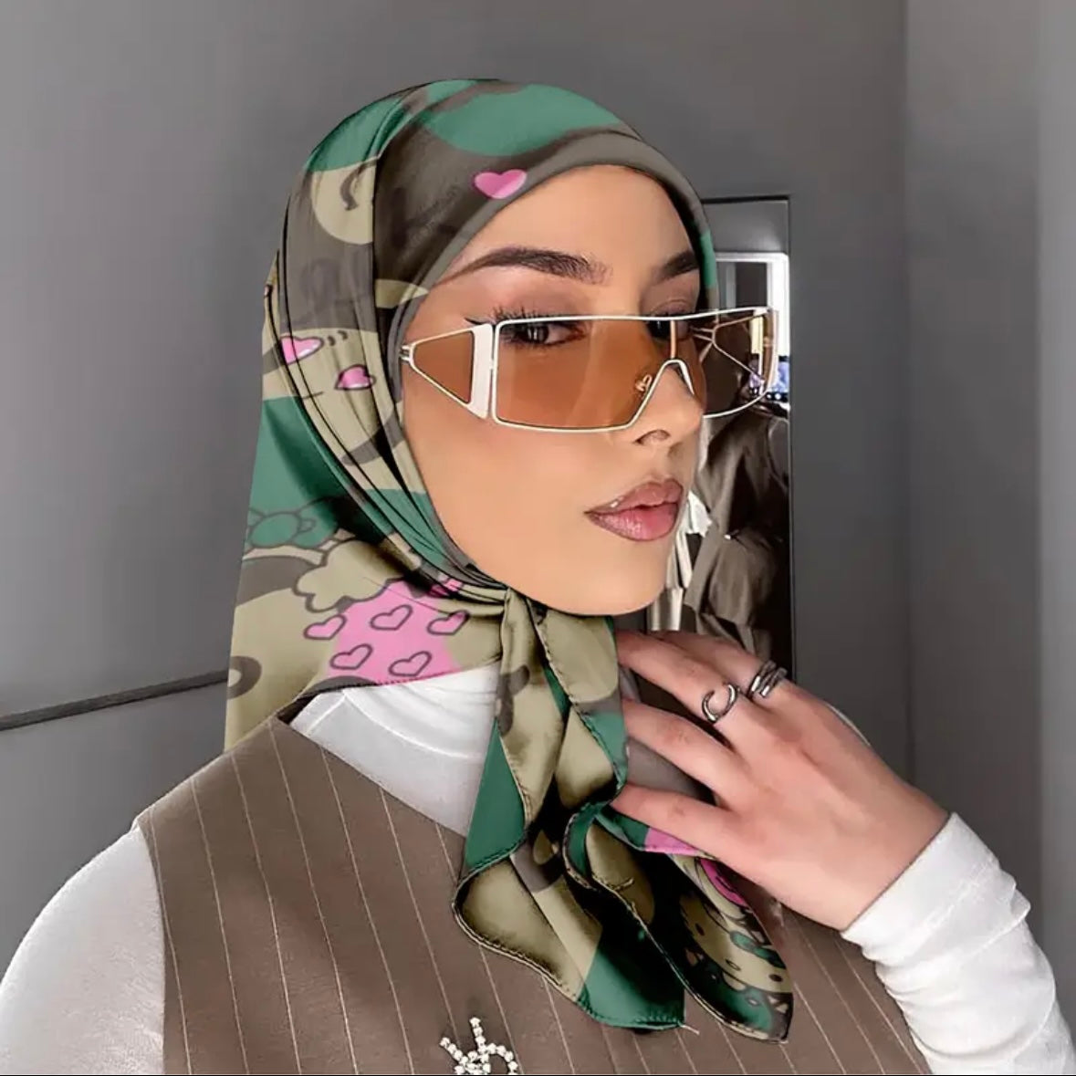SANRIO HEAD SCARF