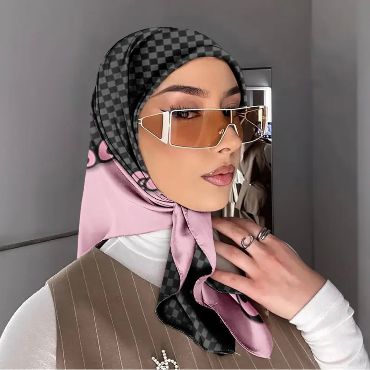 SANRIO HEAD SCARF