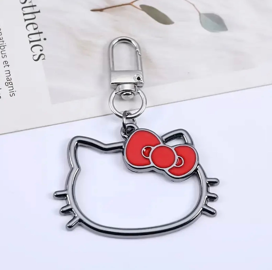 KITTY KEYCHAIN